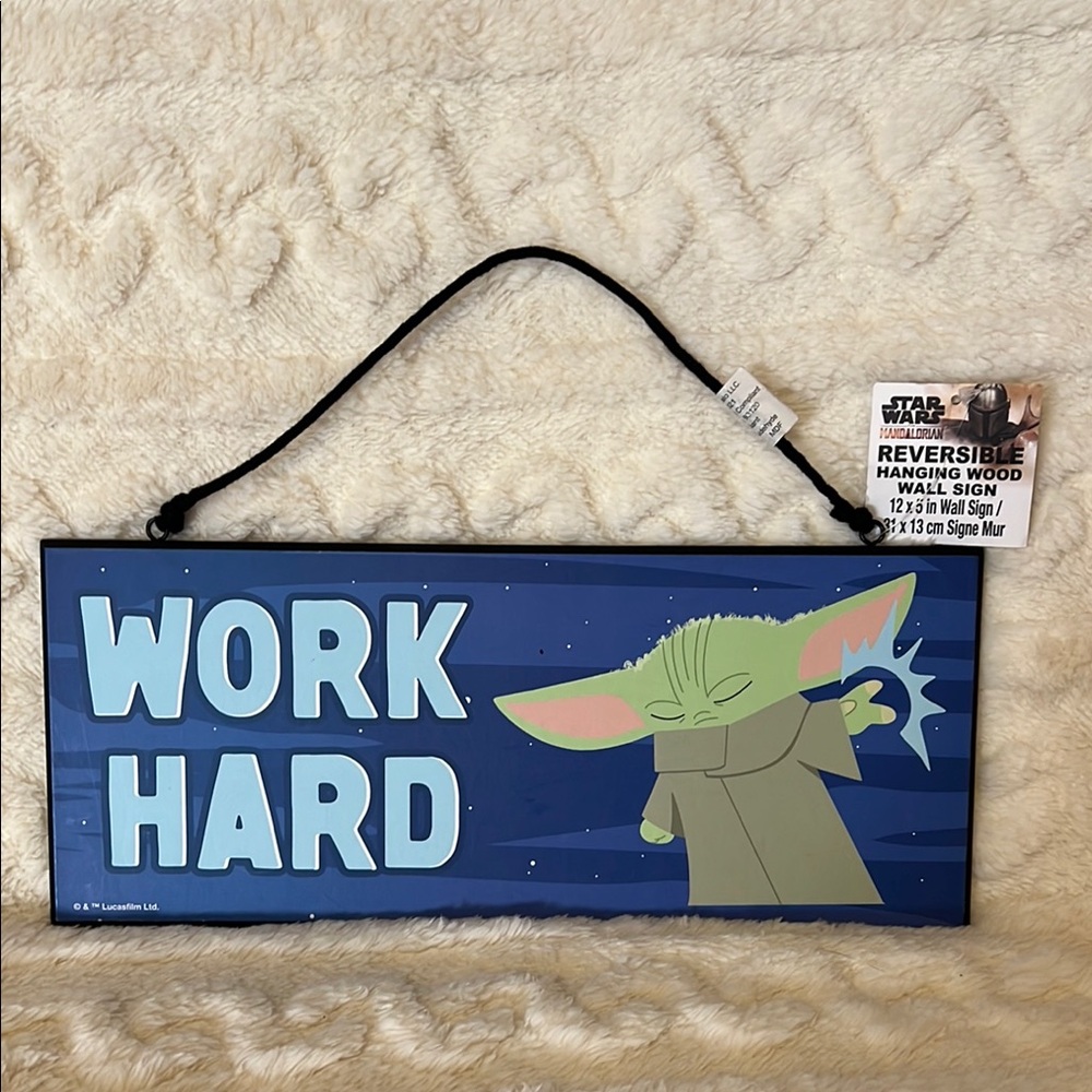 Star Wars Reversible Hanging Wood Wall Sign - Blue and Green NEW